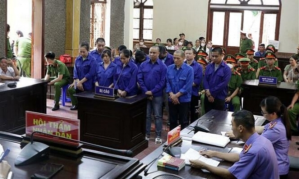 선라성 1심 인민법원이 마약유통 혐의로 구속된 일당 10명에게 사형을 선고했다.(사진=VNA)